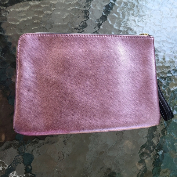 Betsey Johnson Saffiano Blush Metallic Bow Wristlet‎ Clutch Pouch zip bag - Picture 13 of 16
